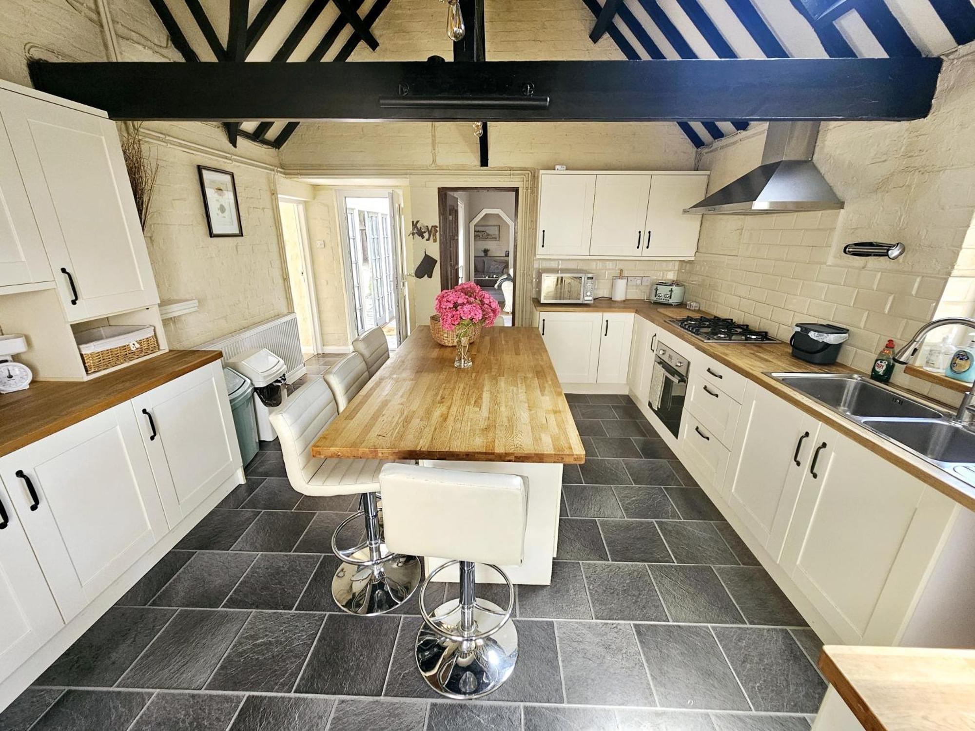 English Farmhouse Cottage Guildford Extérieur photo