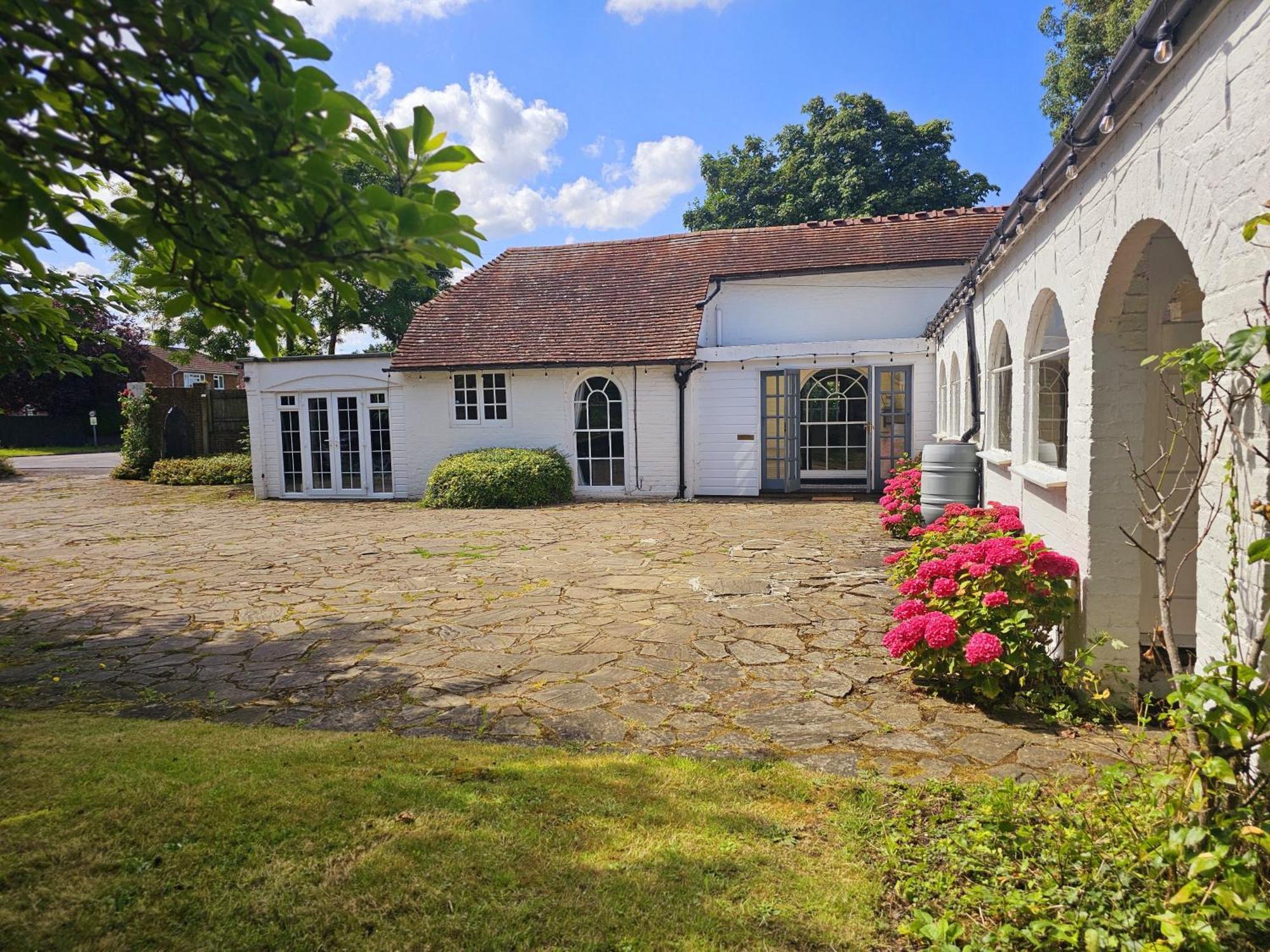 English Farmhouse Cottage Guildford Extérieur photo