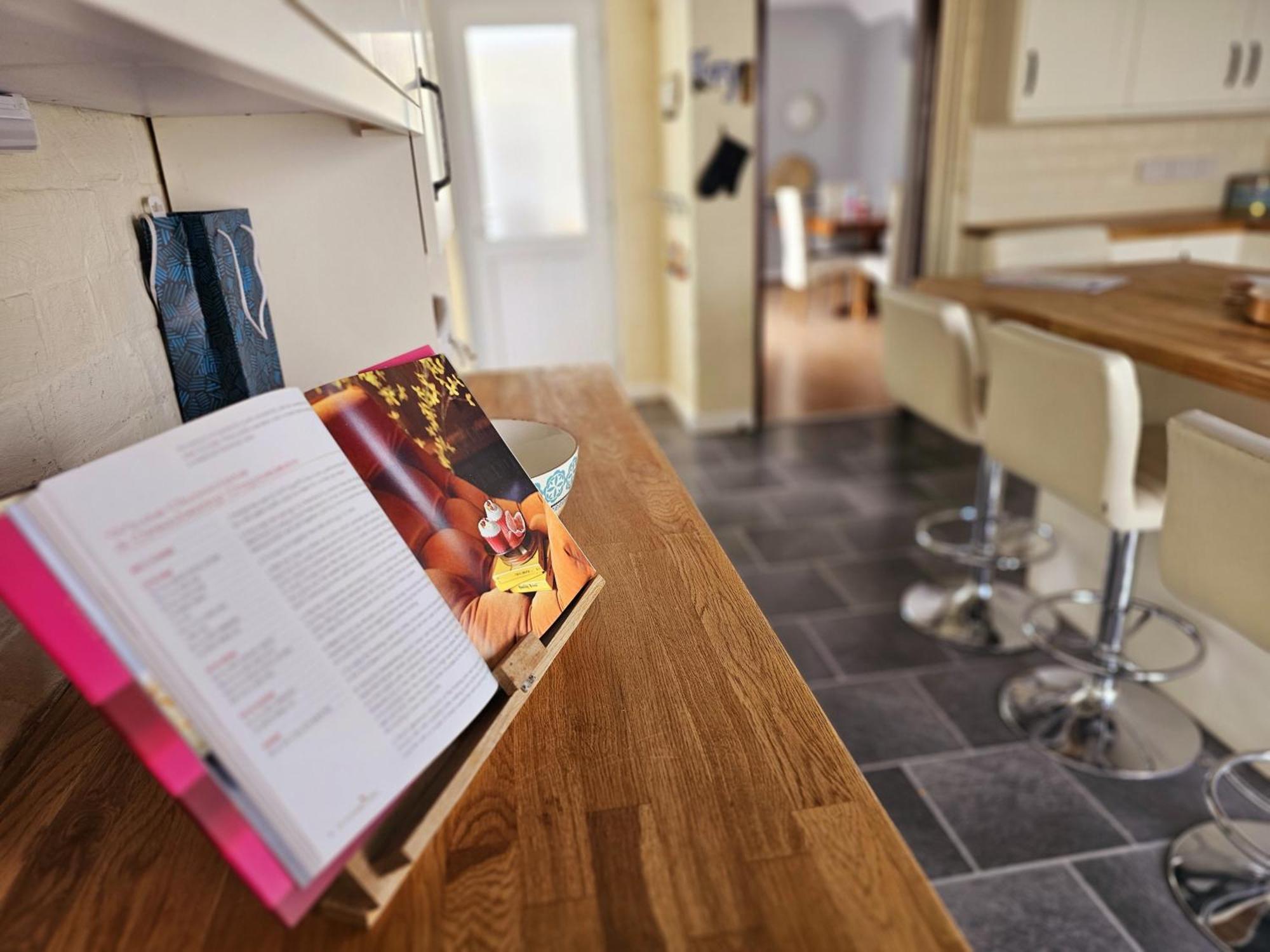 English Farmhouse Cottage Guildford Extérieur photo