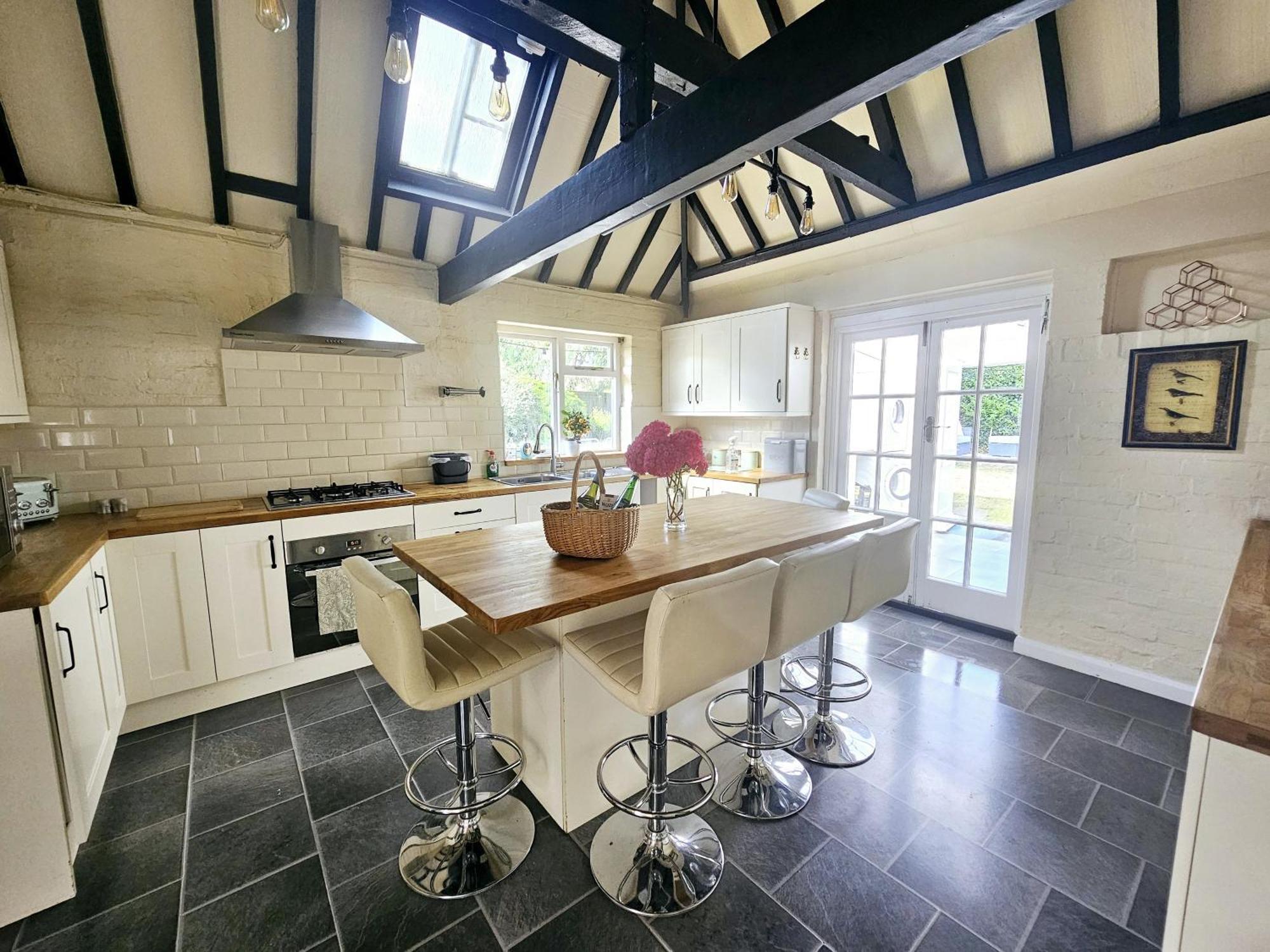 English Farmhouse Cottage Guildford Extérieur photo