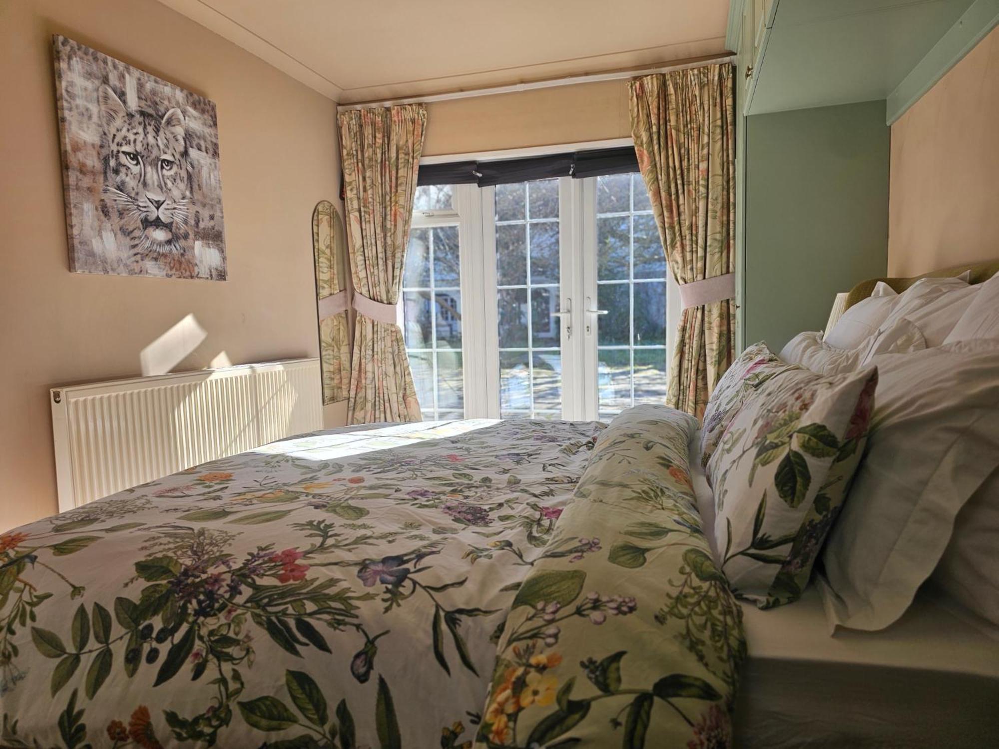 English Farmhouse Cottage Guildford Extérieur photo
