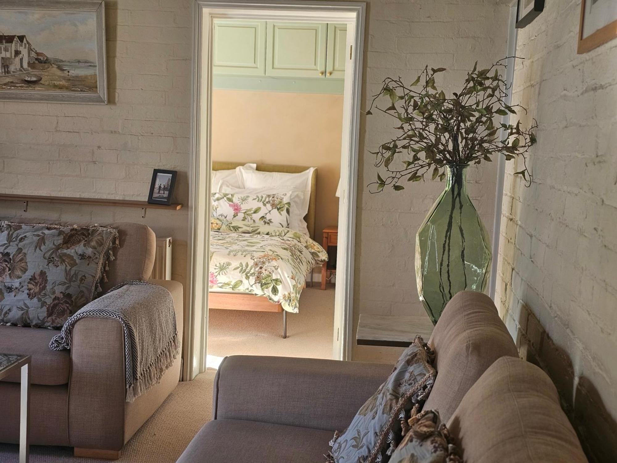 English Farmhouse Cottage Guildford Extérieur photo